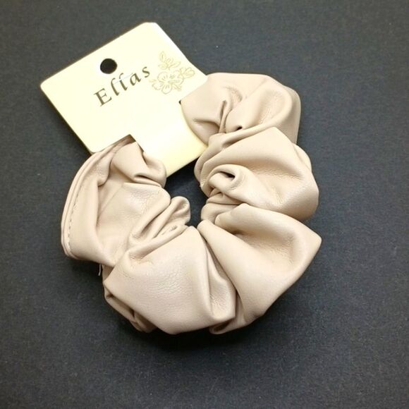 CREAM Nude neutral color leather scrunchie - Picture 3 of 4